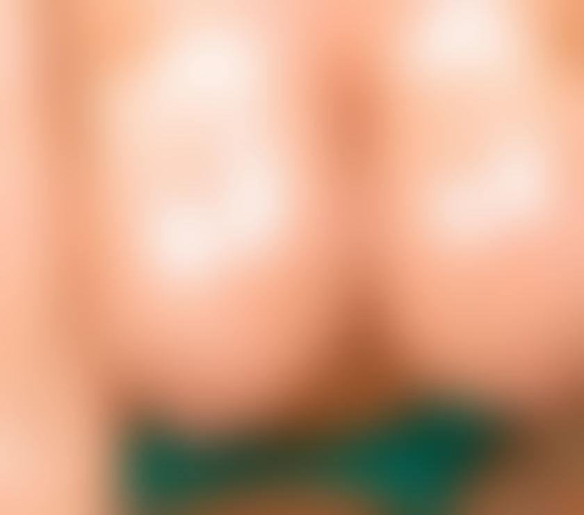 Escorts Essex Basildon - Photos for KELLY ,very very busty blonde Milf - Basildon